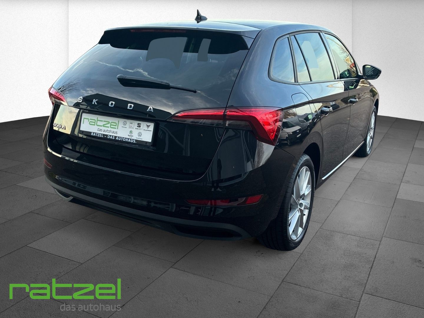 Fahrzeugabbildung SKODA Scala 1.0 TSI Style Navi Digitales Cockpit LED F