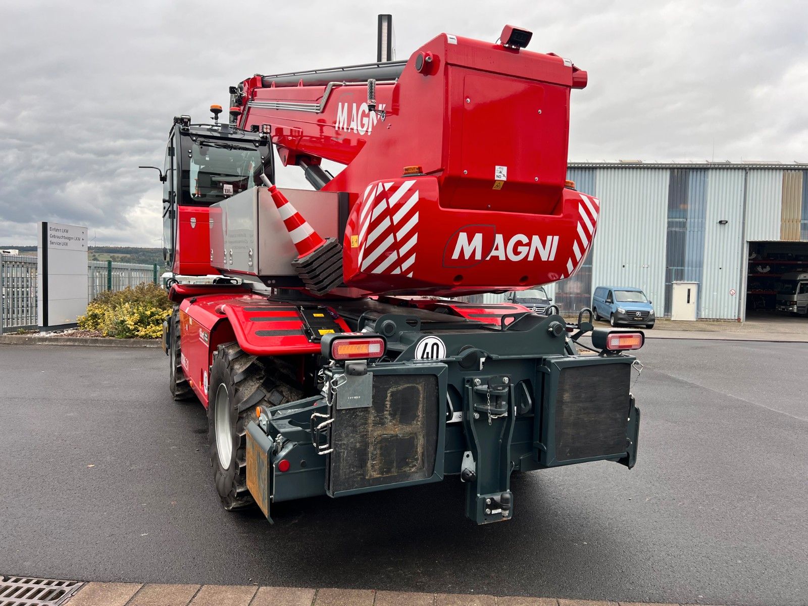 Fahrzeugabbildung Andere Magni RTH 6.31 SH / Fällkran 2 / Westtech CS750