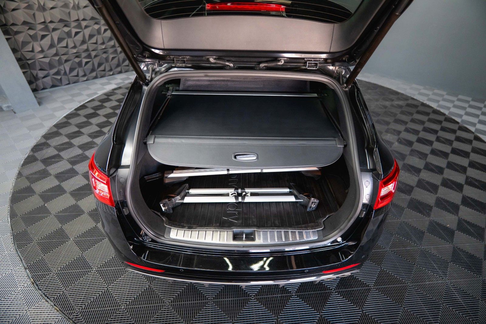 Fahrzeugabbildung Kia Optima Sportswagon GT-Line | PANO | LED | ACC