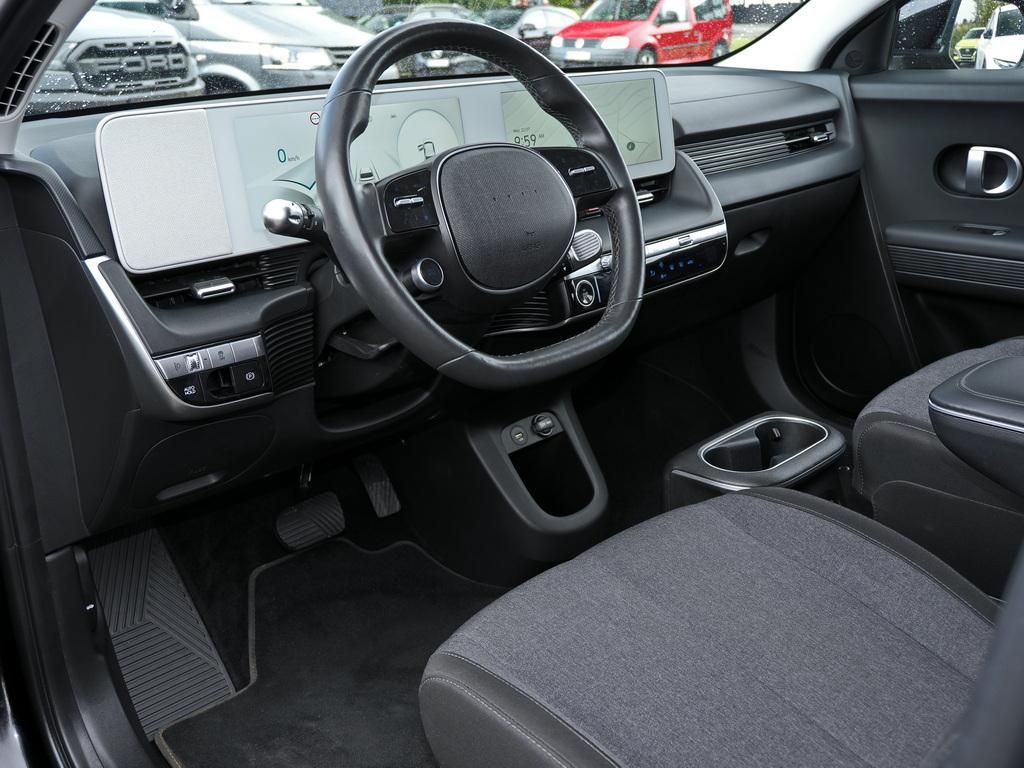 Fahrzeugabbildung Hyundai IONIQ 5 BASIS ELEKTRO TEMPO KAMERA PDC SITZHZG