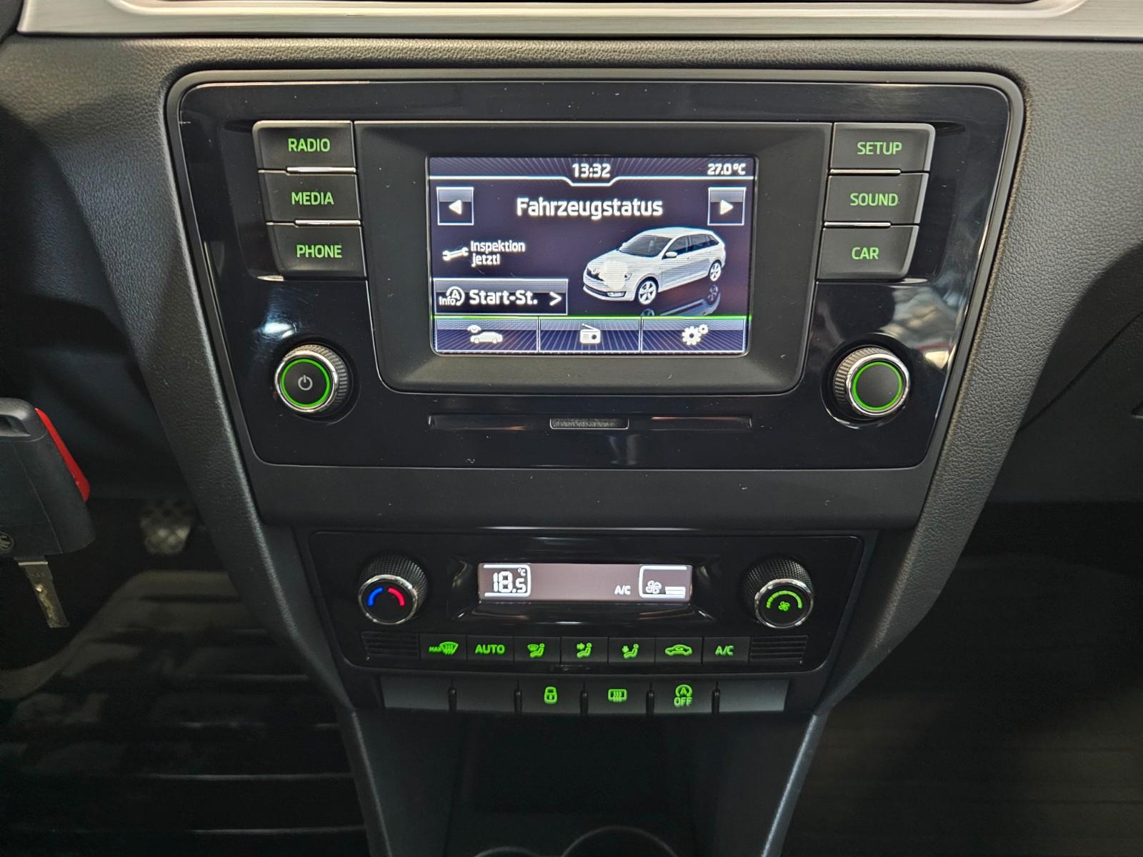 Skoda Rapid 2015 — photo 17
