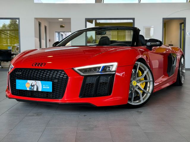 Audi R8 Spyder 5.2 FSI quattro*Keramik*B&O*ServiceNeu