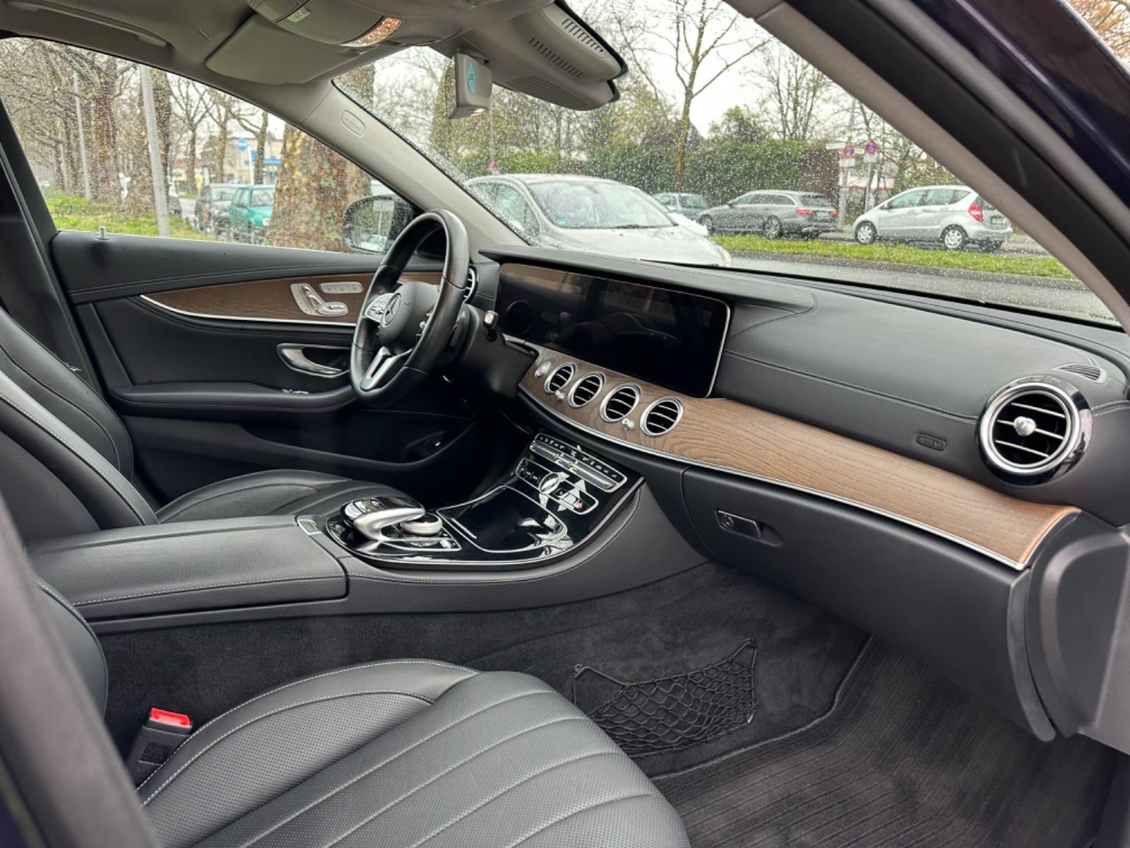 Fahrzeugabbildung Mercedes-Benz E 300d T AMG*360Kamera*Panorama*Exclusive