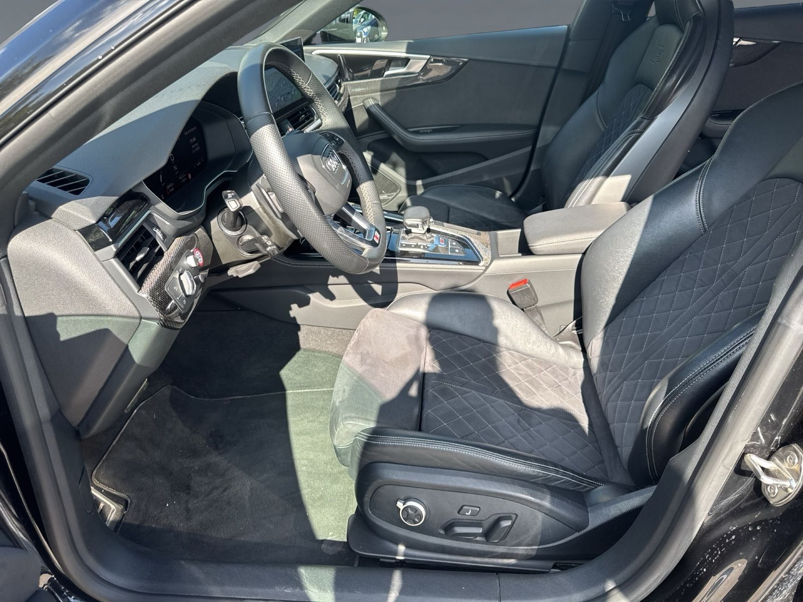 Audi S5 - Bild 14
