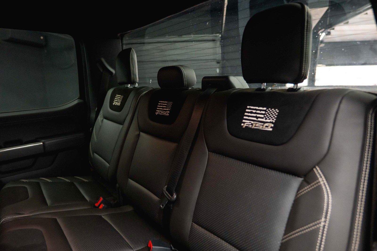 Fahrzeugabbildung Ford F150 3.5 V6 RAPTOR SuperCrew 4x4 Offroad LED 19%