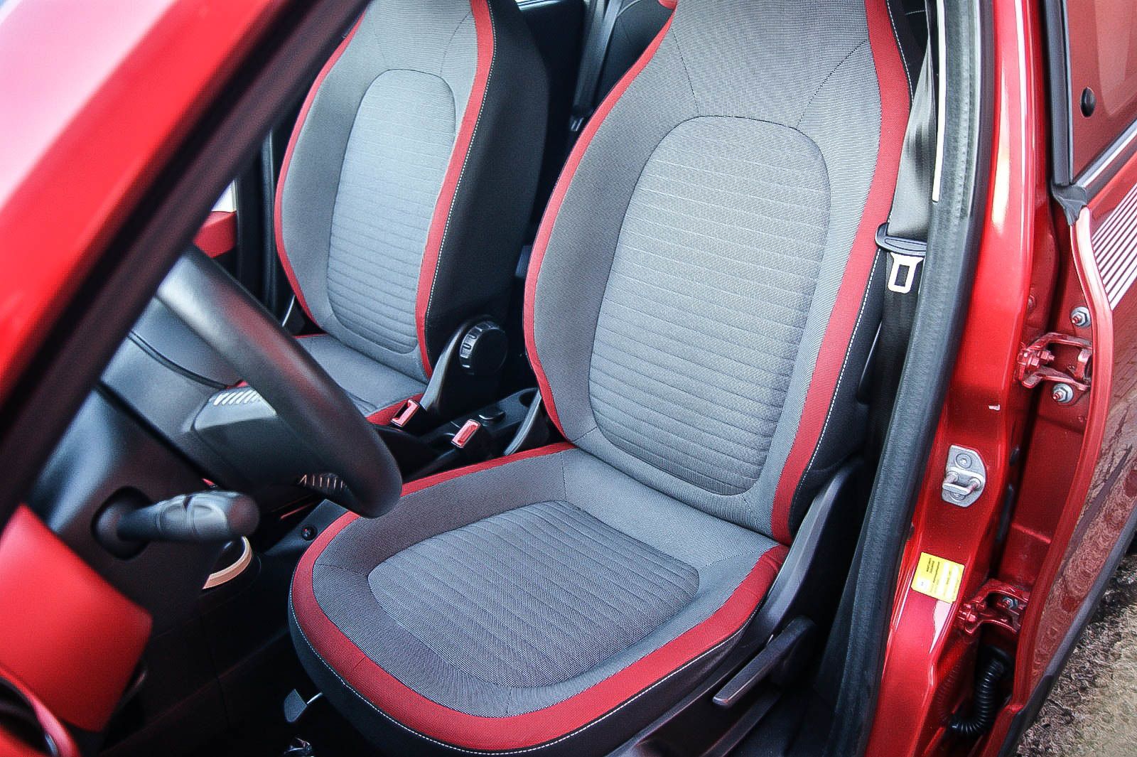 Fahrzeugabbildung Renault Twingo Dynamique 1.0 FALTDACH PDC SIHZG TEMPOMAT