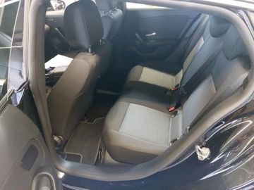 Mercedes CLA 200 Shooting Brake - 10