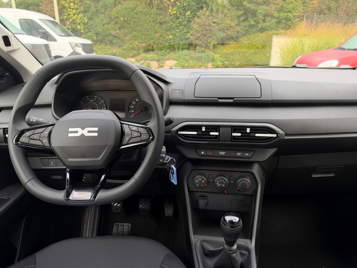 Fahrzeugabbildung Dacia Sandero III Expression LED Klimaautom Fahrerprof