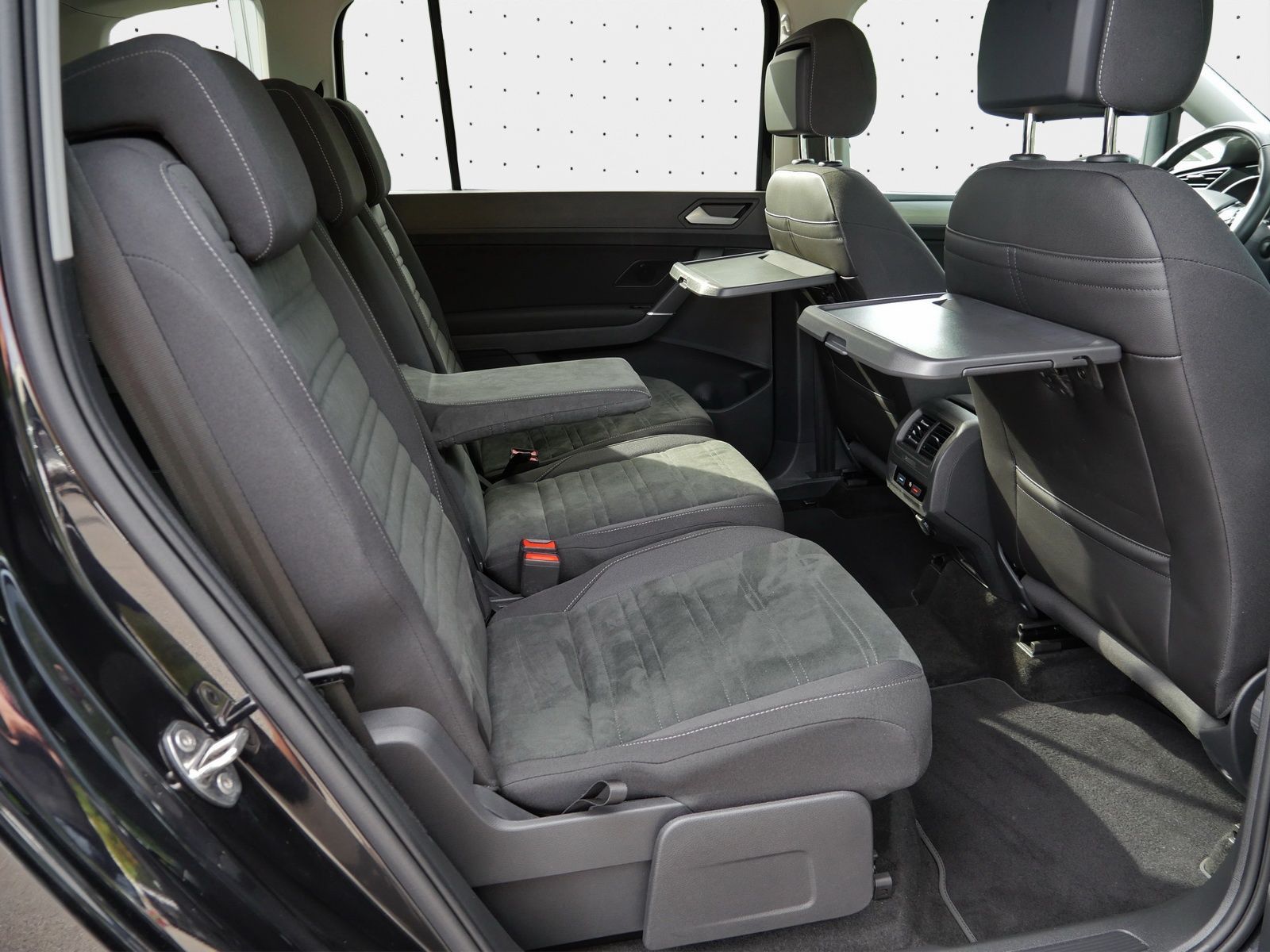 Volkswagen Touran - Bild 16