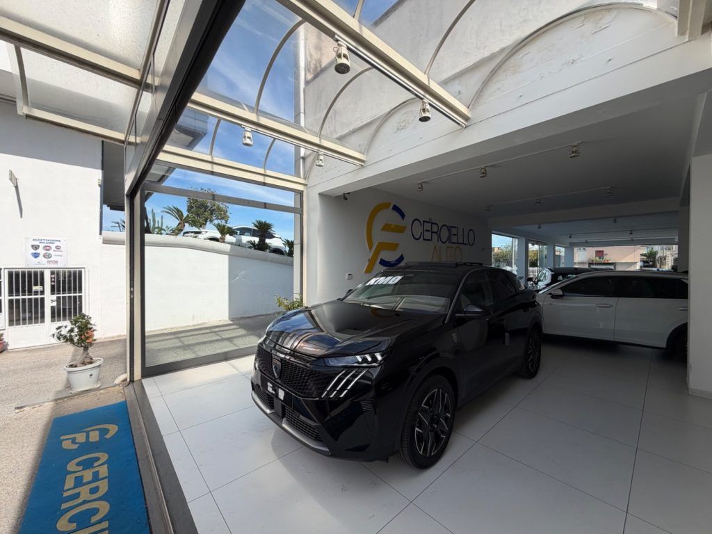 Peugeot 3008 Hybrid 145 e-DCS6 GT tetto apribile imagem 3