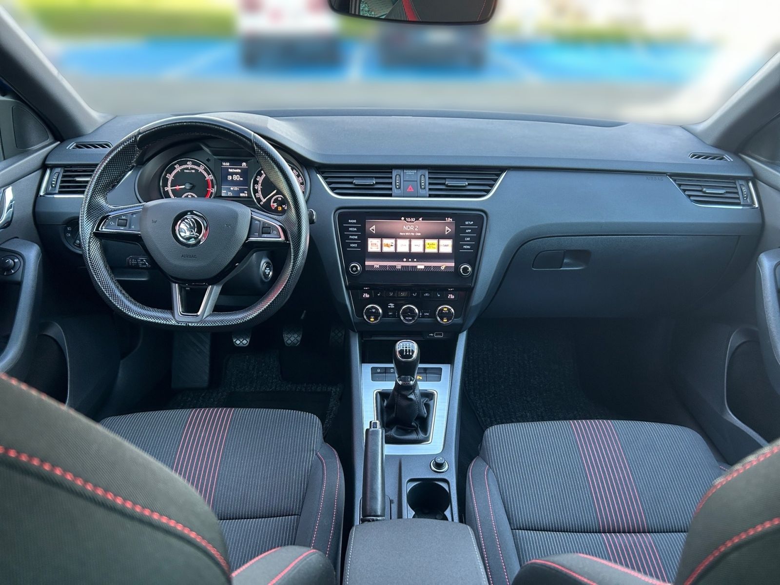 Fahrzeugabbildung SKODA Octavia Combi 1.0 TSI Sport Edition