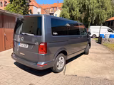 Volkswagen T6 Multivan, Scheckheft VW,el Türen, Reifen neu - VW T6 Multivan von privat