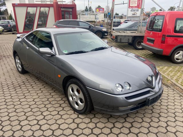 Alfa Romeo GTV 2.0 T.Spark 16V Base TÜV Neu