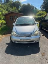 Mercedes-Benz Mercedes Benz A210 AMG - Mercedes-Benz A 210 mit Benzin-Antrieb: Automatik