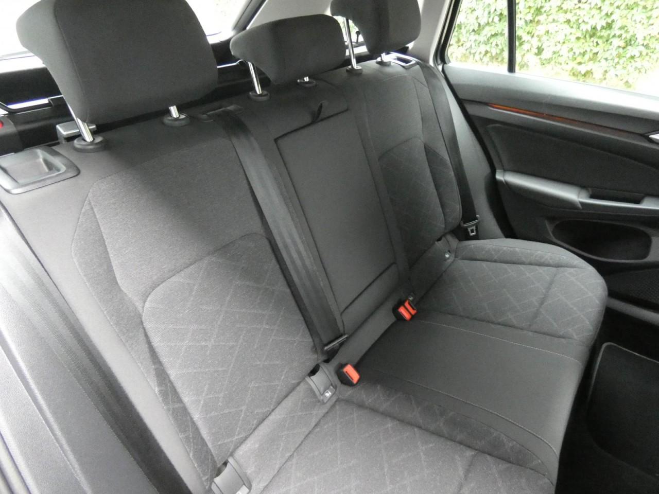 Volkswagen Golf VIII Variant 2.0 TDI DSG Life LED Navi SHZ, миниатюра 5