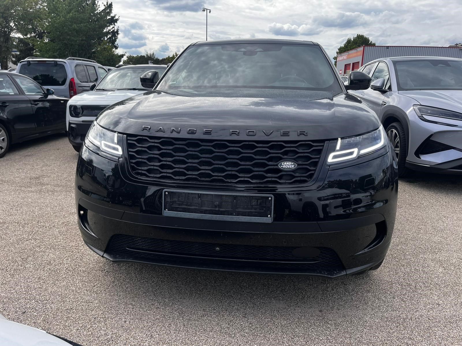 LAND ROVER Range Rover Velar D200 S Black LED Pano – Bild 3