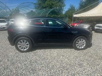Jaguar E-Pace - 8