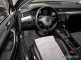 Volkswagen Passat Variant 2.0 TSI Highline DSG ACC/Navi/LED - mit Benzin-Antrieb: Alcantara, mit ABS, Kombi
