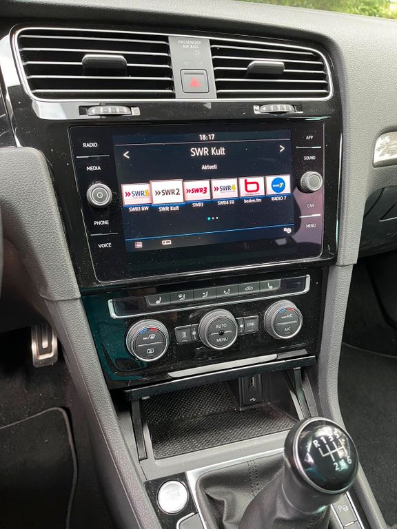 Image of Volkswagen Golf