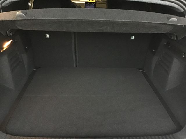 Fahrzeugabbildung Mitsubishi Grandis Intro Edition 1.8Hybrid ACC/Navi/360°Kam