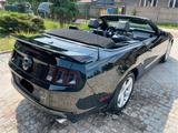 Ford Mustang - Ford Mustang aus 2012: Cabrio