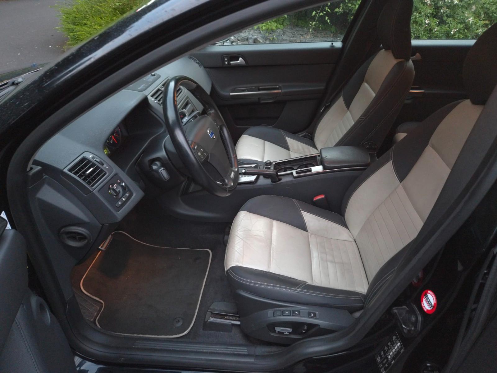 Volvo V50 2008 — photo 15