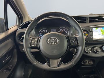 Toyota Yaris - 12