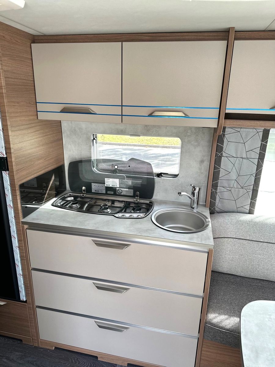 Fahrzeugabbildung Knaus Sport 500 UF ALDE Heizung 1800kg zGG ATC