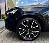Volvo XC40 R-DESIGN*BLACK EDITION*21"*KAM*SHZ*NAV*VOLL - Volvo XC40: Automatik