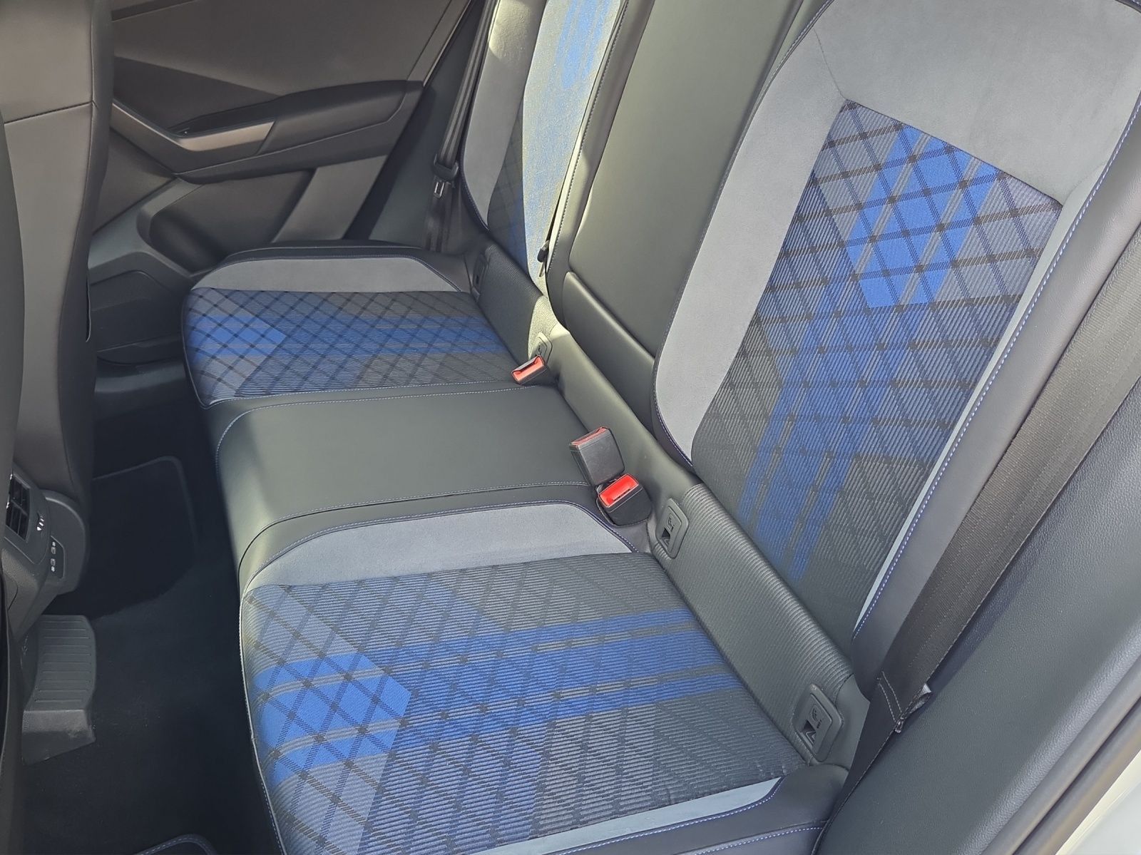 Volkswagen T-Roc - Bild 17