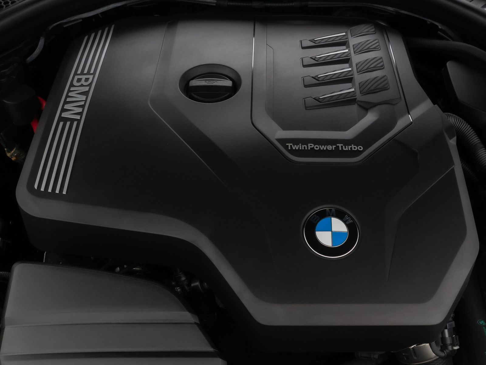 Fahrzeugabbildung BMW 318i DAB PDC Widscreen Geschwindigkeitsreg LED