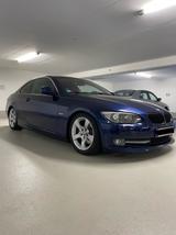 BMW 325i Coupé - 3.0L*TÜV*PDC*8-Fach - BMW 325 in Hamburg