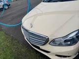 Mercedes-Benz Mercedes E Klasse w212 200d Taxi Ausführung - Mercedes-Benz 200 aus 2015