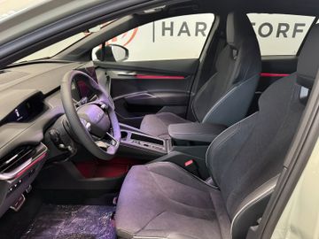 Skoda Elroq 85 Sportline 4mal4 "sofort lieferbar" AHK