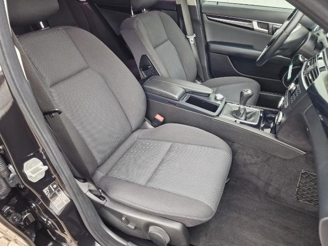 Mercedes-Benz C 180 CGI T*Navi*17 Zoll*Sitzheiz.*MB-Service