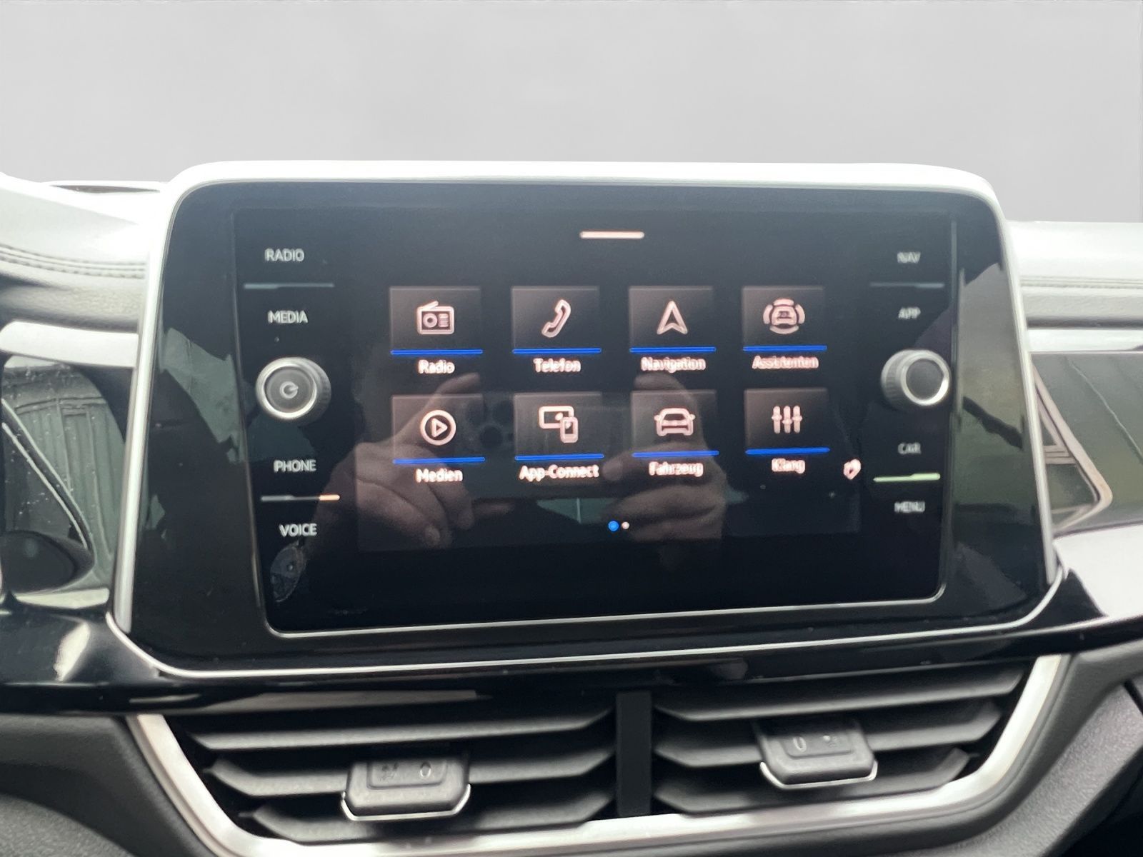 Volkswagen T-Roc - Bild 12