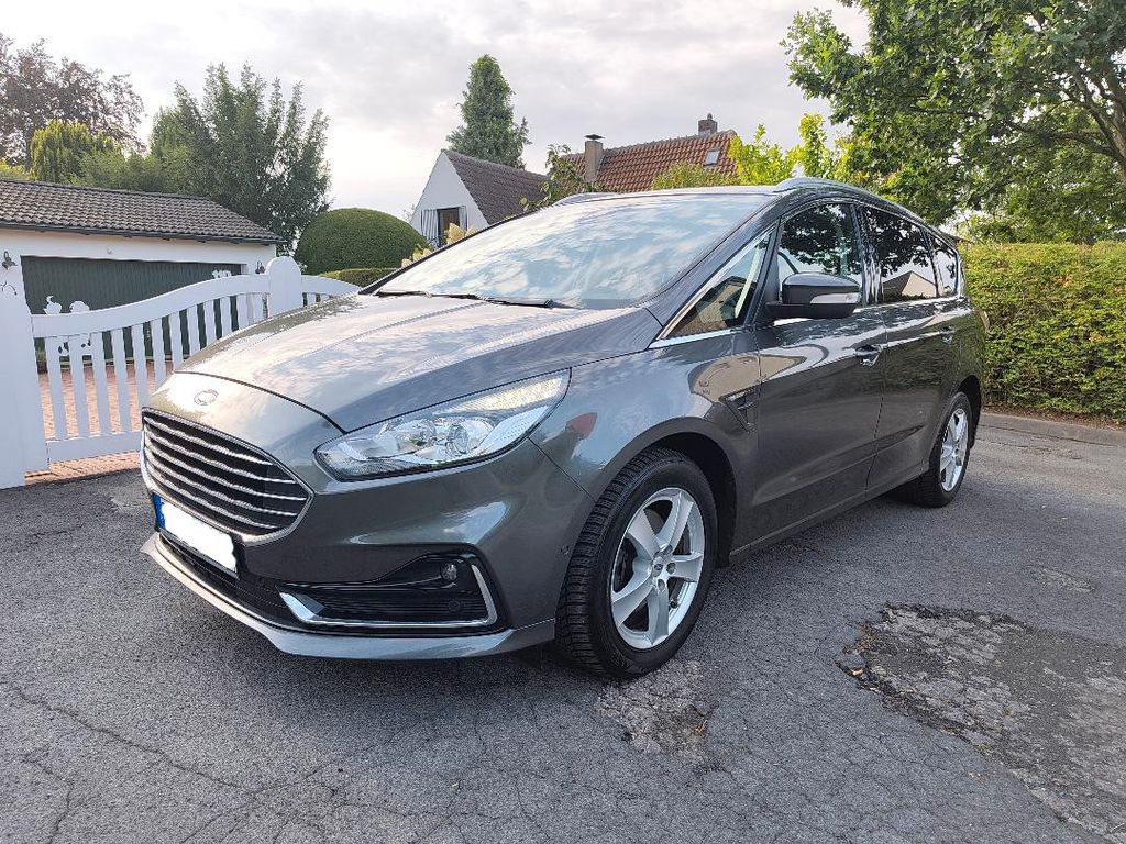 Image of Ford S-Max