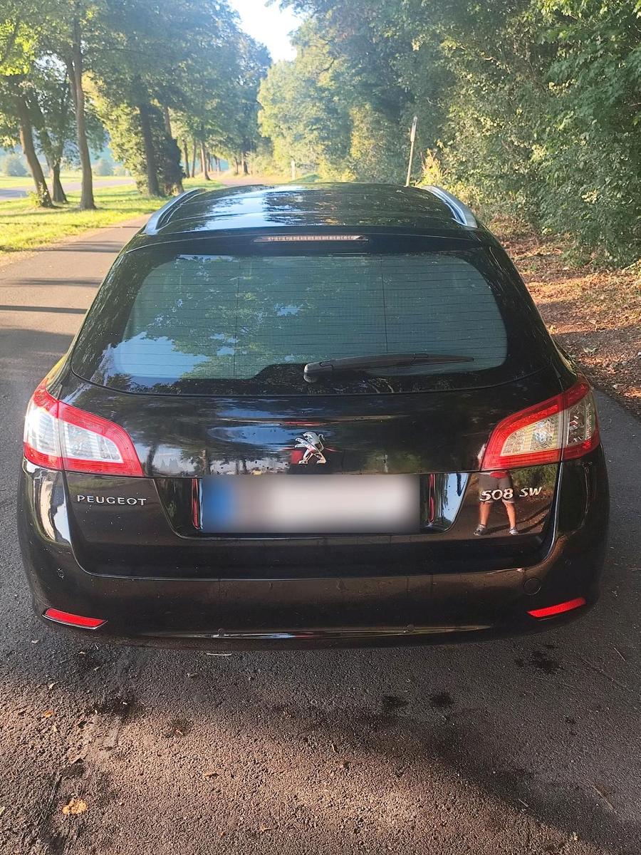 Peugeot 508 2012 — rear view