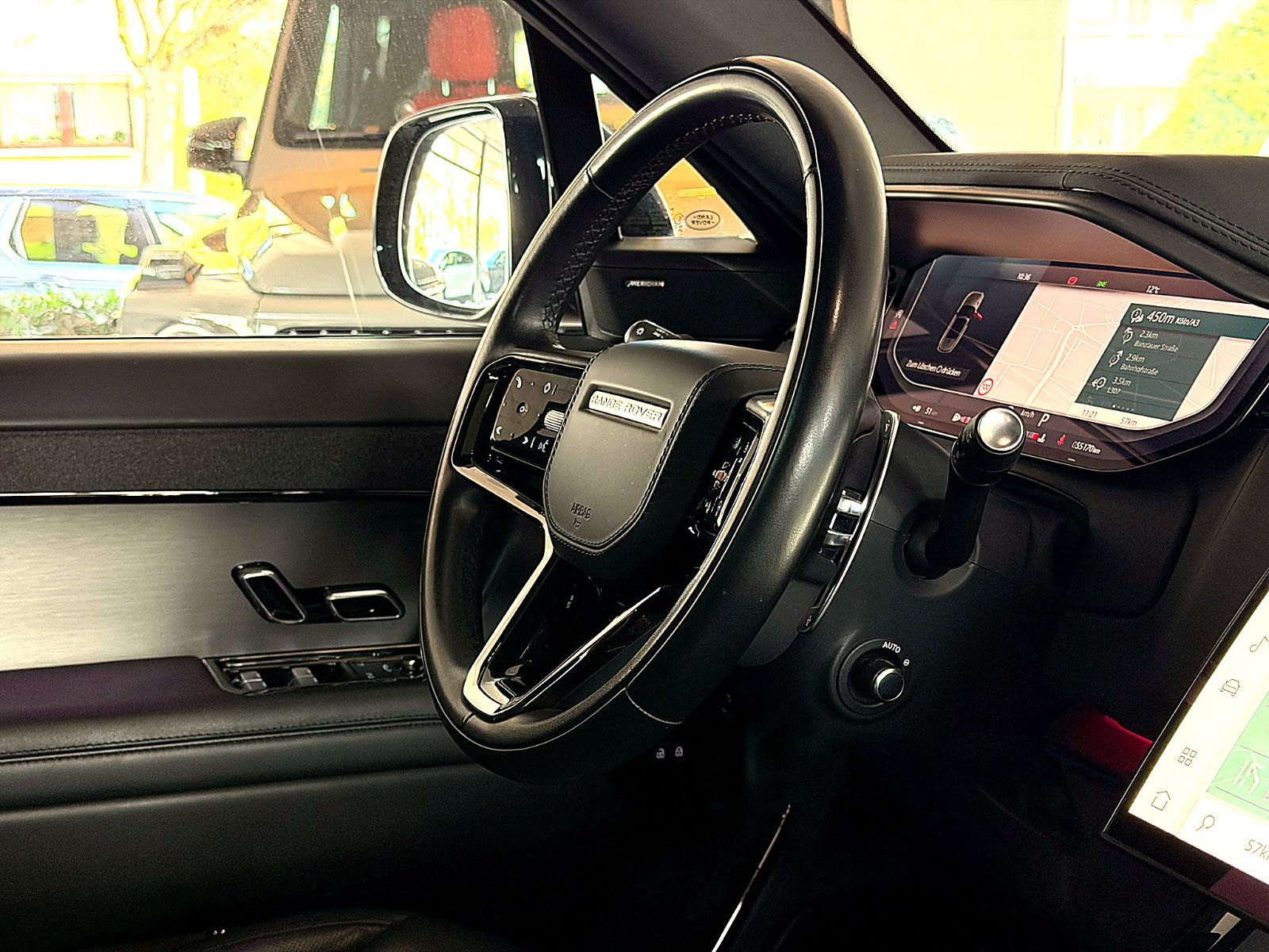 Fahrzeugabbildung Land Rover Range Rover Sport Dynamic SE/PANO/3D''KAMER/MERI