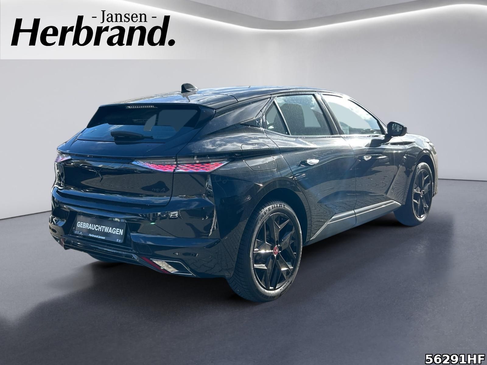 Fahrzeugabbildung DS Automobiles DS4 Performance Line