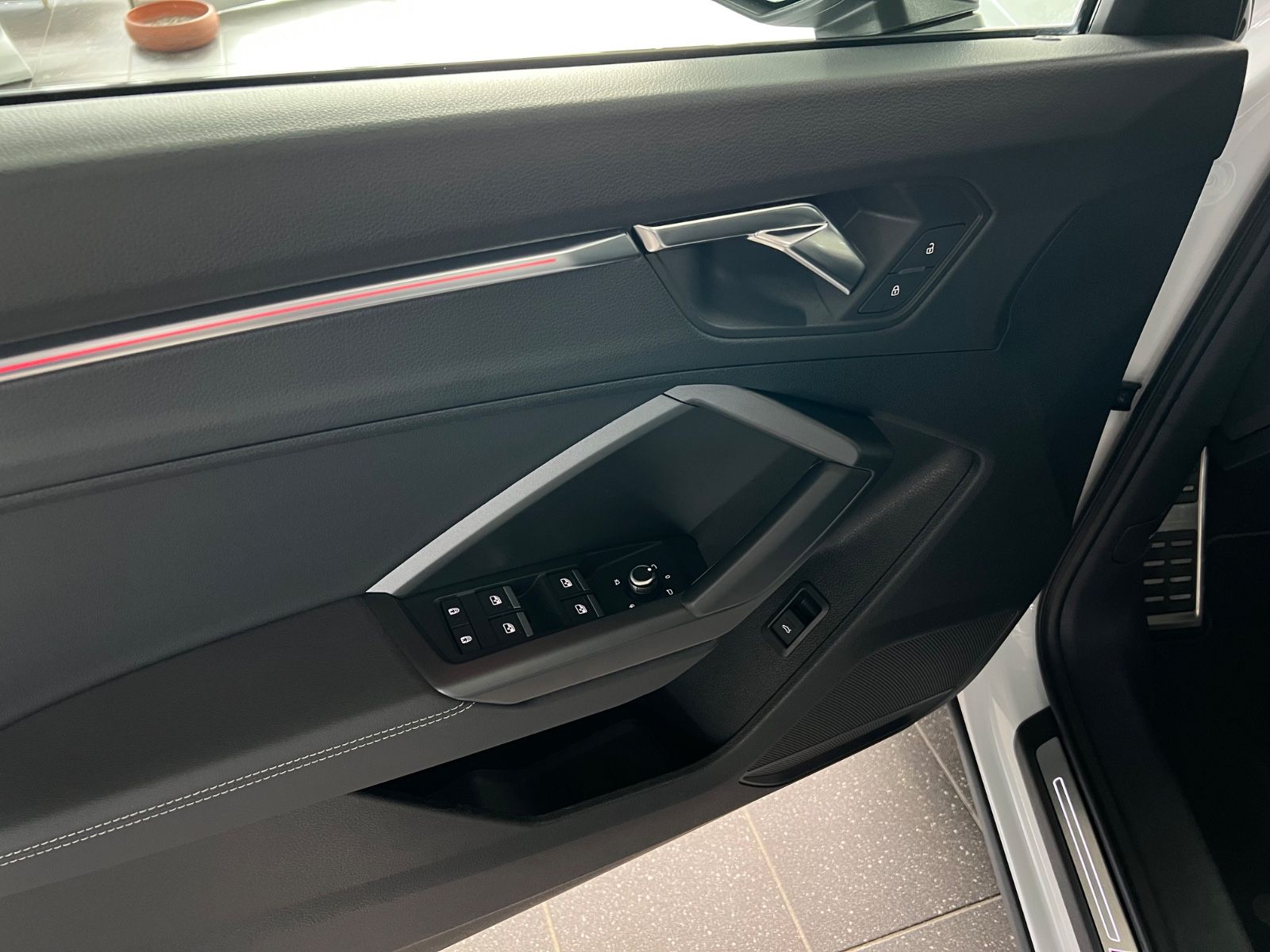 Audi Q3 35 TFSI S line UNGLAUBLICH VIELE EXTRAS foto 17