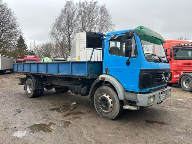 Mercedes-Benz 1820 tipper 4x2 Manual Full Spring In Top N 1824