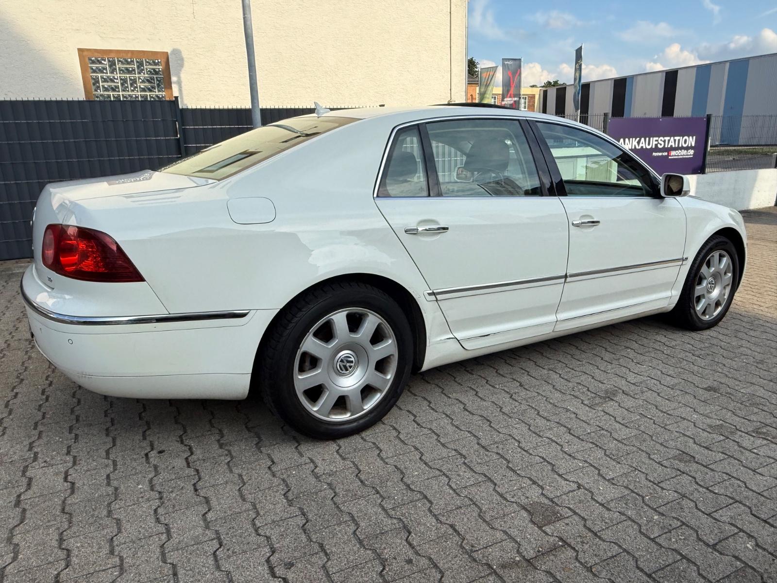 Volkswagen Phaeton V6TDI 4M*2HD*KAM*AUTO*SCHIEB*MASSA+5SITZ