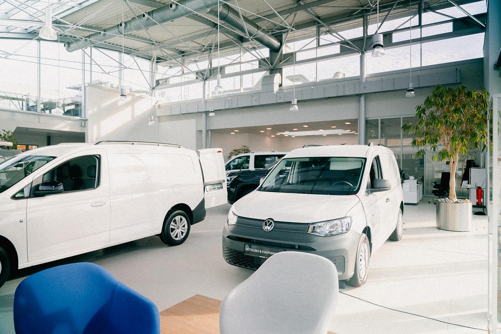 showroom-image-main
