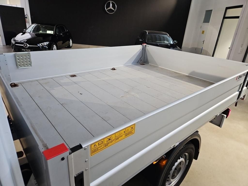 Fahrzeugabbildung Mercedes-Benz Sprinter 316 Doka 3-Seiten-Kipper 6Sitze 3,5tAHK