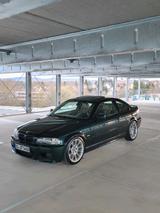 BMW 3ER E46 330Ci // WENIG KM // ROSTFREI ... - BMW 330 mit Benzin-Antrieb: Coupé, Ci E46