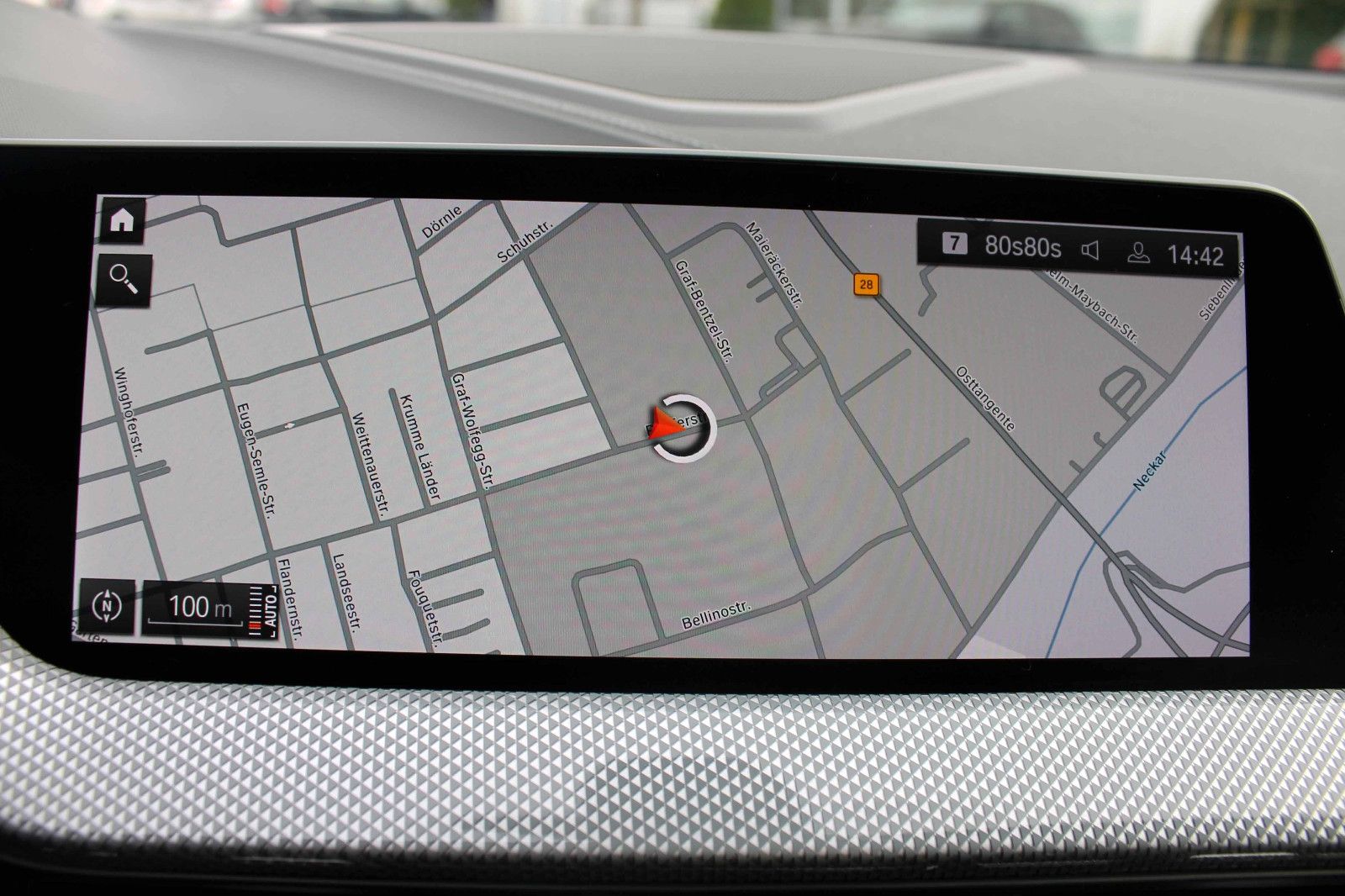 Fahrzeugabbildung BMW 118i Sport-Line Steptr. ACC HUD KAM LED SHZ NAV