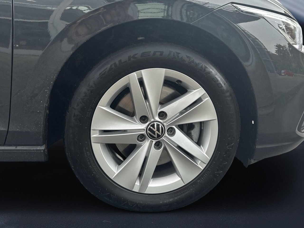 Volkswagen Golf VIII Variant 2.0 TDI Life NAVI 16 ALU LED A imagem 3