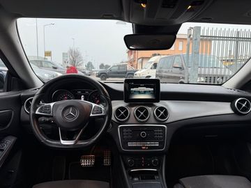 Mercedes CLA 200 - 12