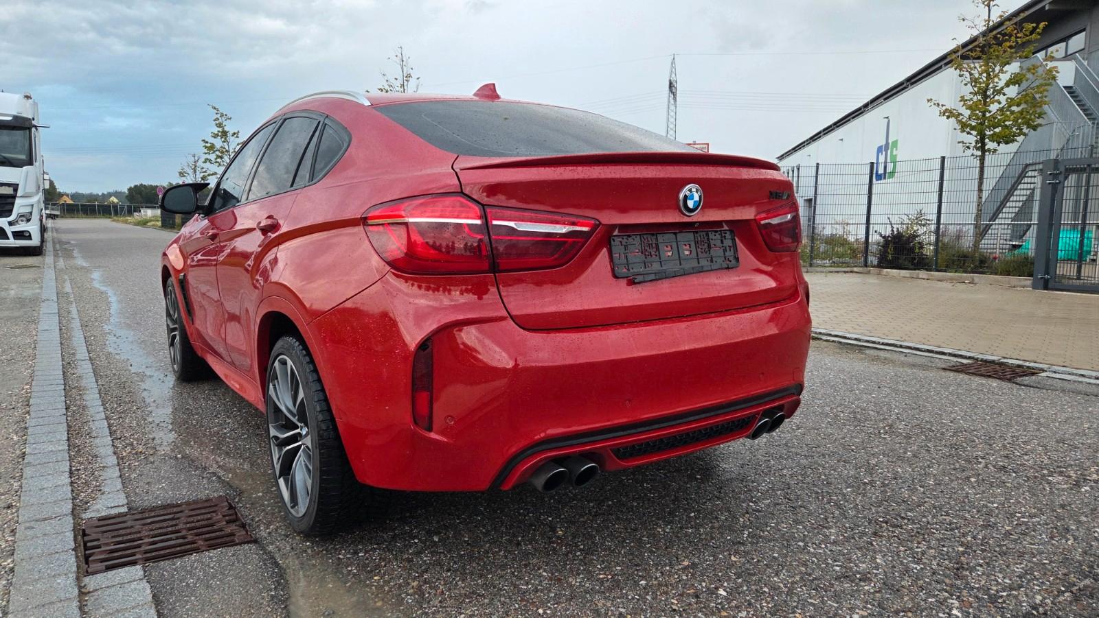BMW X6 M Servoschliessung Panorama